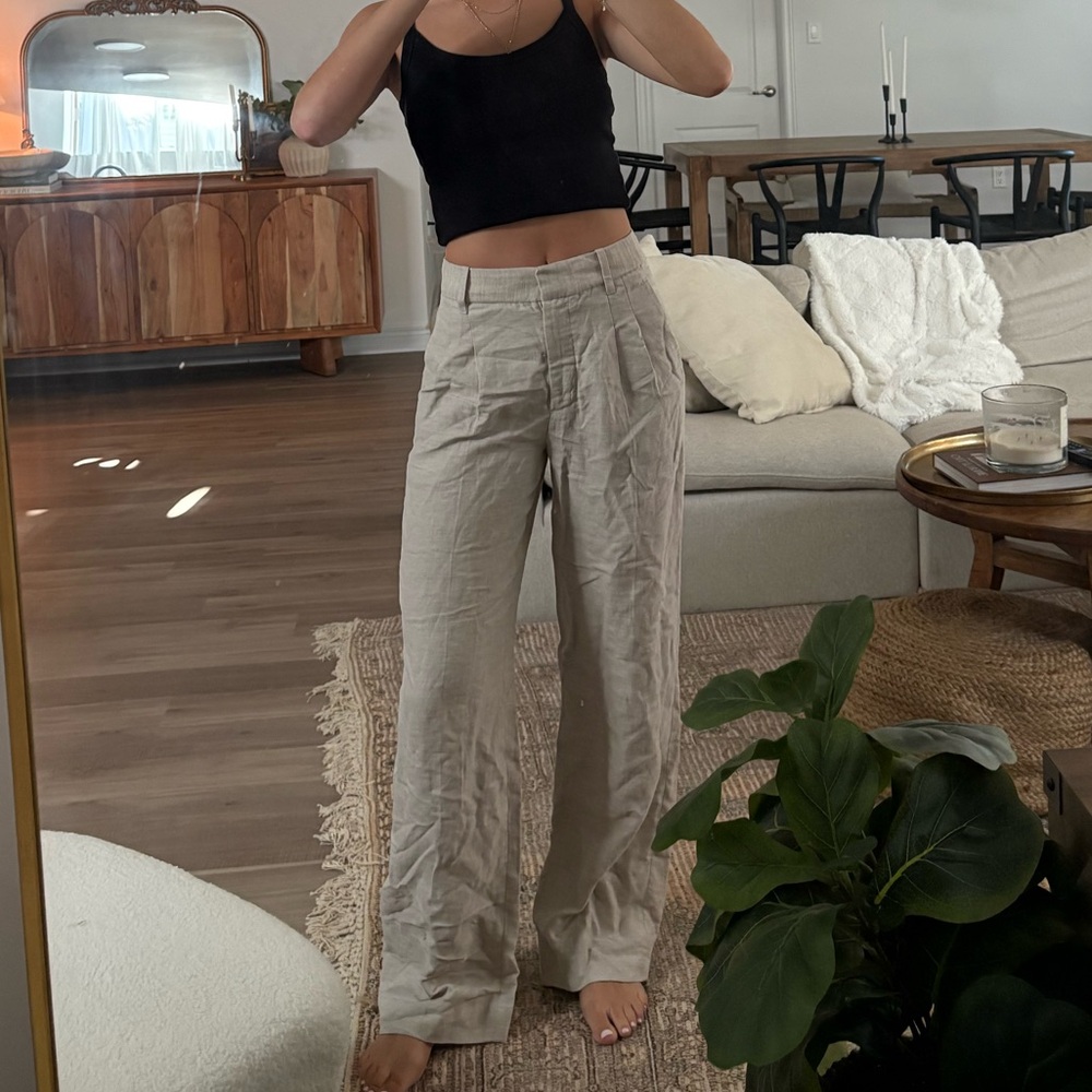 Aritzia Effortless Cream linen Women's Pants
